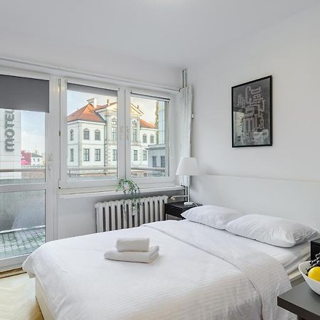 Shortstaypoland Tamka Warschau Buitenkant foto