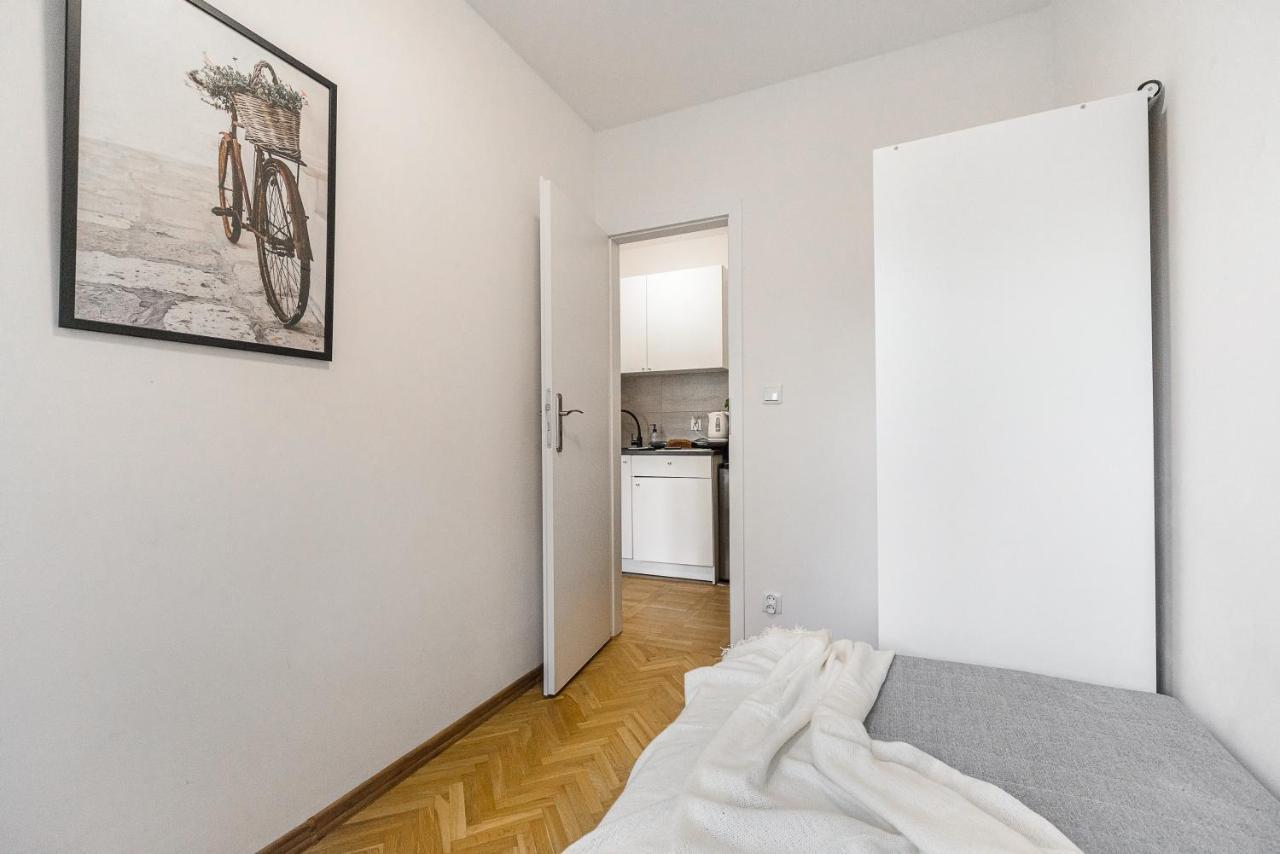 Shortstaypoland Tamka Warschau Buitenkant foto